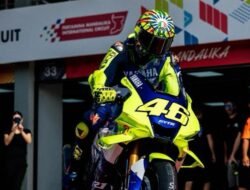 Valintinon Rossi Latihan Bareng VR46 Academy di Mandalika, Berikan Dungan Penting dari Pertamina