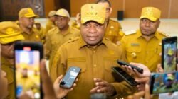 Dianugerahi Golden Leader Award JMSI, Gubernur Fakhiri : Pers Harus Berani Menjaga Kebenaran!