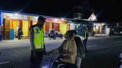 Patroli Blue Light Malam Minggu, Satlantas Polres Waropen Perkuat Keamanan dan Ketertiban Lalu Lintas