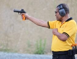 Kapolda Papua Buka Pelatihan Sertifikasi Tembak Reaksi IPSC Dingo Cartenz Shooting Club