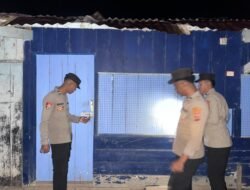 Pastikan Kios Warga Tetap Aman, Regu II Polsek Kelila Tingkatkan Patroli Preventif