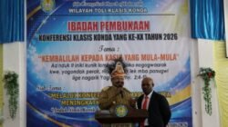 Gubernur John Tabo Ajak Masyarakat Prioritaskan Pendidikan Anak Papua Pegunungan