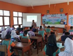 Bentengi Generasi Muda dari Judi Online, Kapolsek Tanah Miring Edukasi Siswa Baru di Masa MPLS