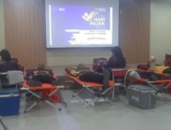 Wujud Kepedulian Polri, Personel Polres Merauke Berpartisipasi dalam Donor Darah Hari Pajak 2026