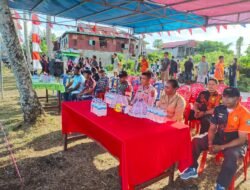 Gebyar Merdeka di Pantai Kalibagre, Polres Sarmi Bangun Semangat Persatuan Bersama Warga Pesisir