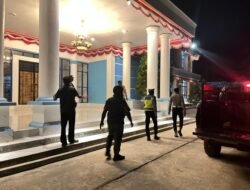 Patroli Malam Polres Mamberamo Tengah, Pastikan Situasi Kobakma Tetap Kondusif